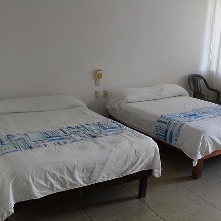 Hotel Carruiz Puerto Escondido  Bagian luar foto