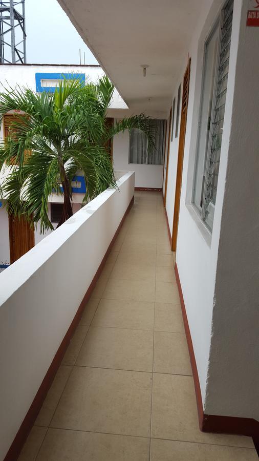 Hotel Carruiz Puerto Escondido  Bagian luar foto