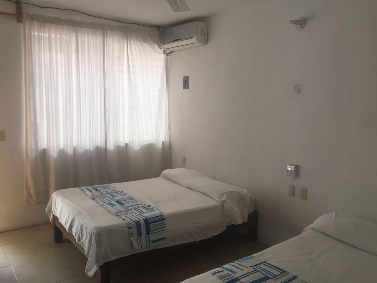 Hotel Carruiz Puerto Escondido  Bagian luar foto