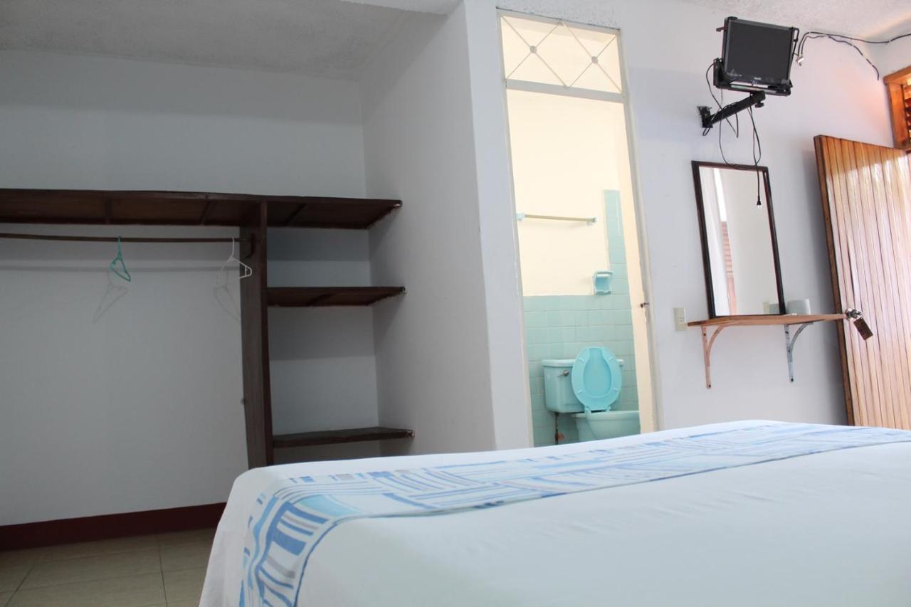 Hotel Carruiz Puerto Escondido  Bagian luar foto