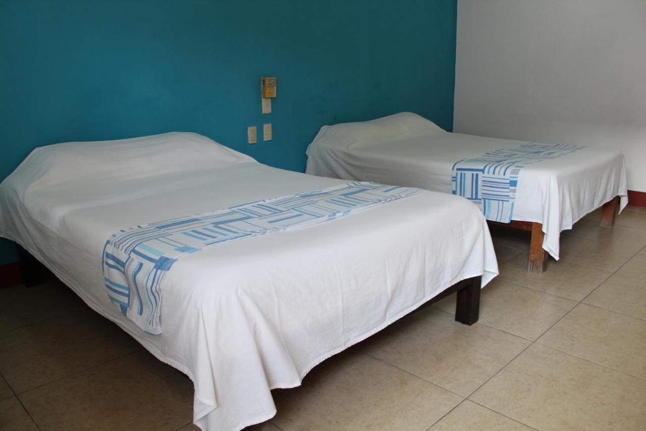Hotel Carruiz Puerto Escondido  Bagian luar foto