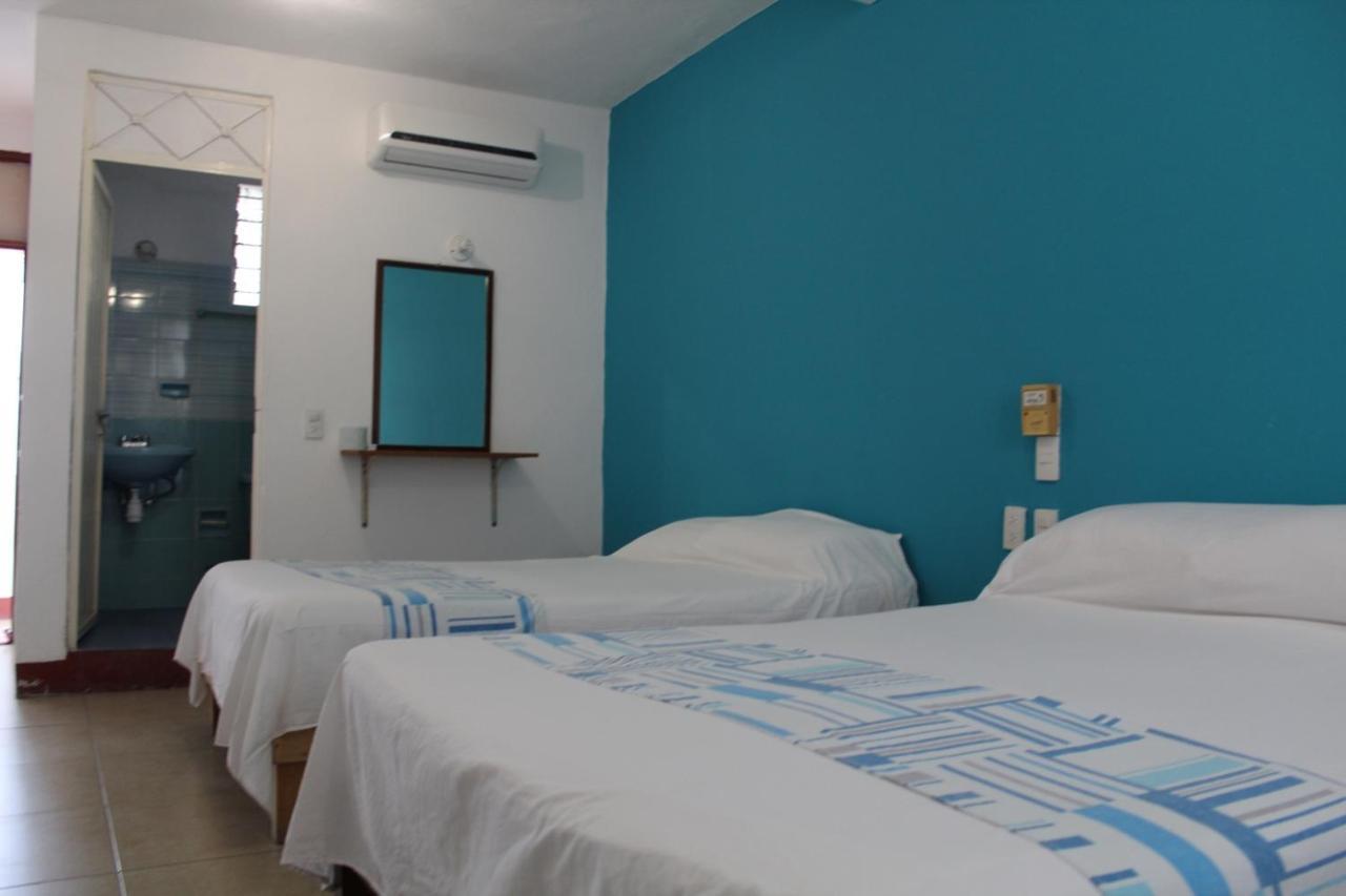 Hotel Carruiz Puerto Escondido  Bagian luar foto